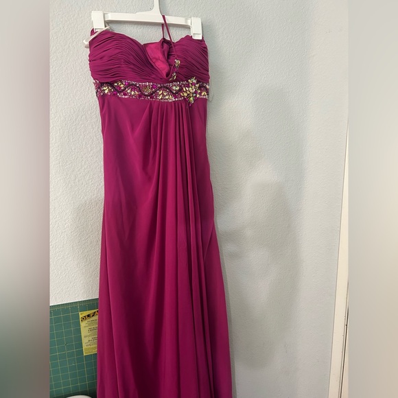 Party/prom gown - Picture 1 of 11